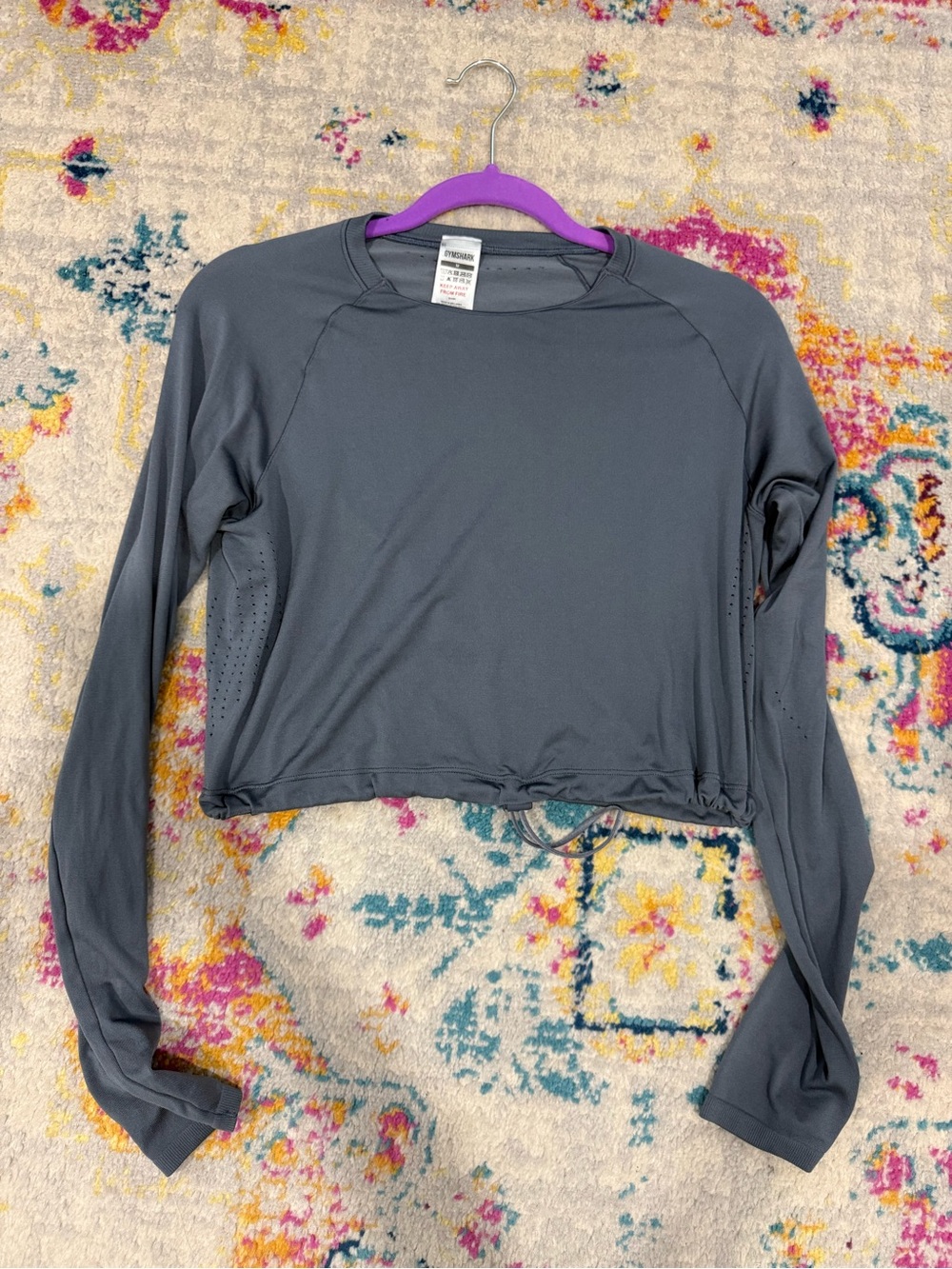 Gymshark Charcoal Gray Long-Sleeve Cropped Athletic Top